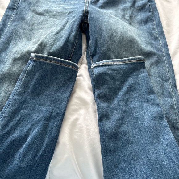 American eagle size 4 jeans - Picture 3 of 5